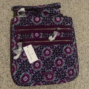 Vera Bradley- Iconic Triple Zip Hipster